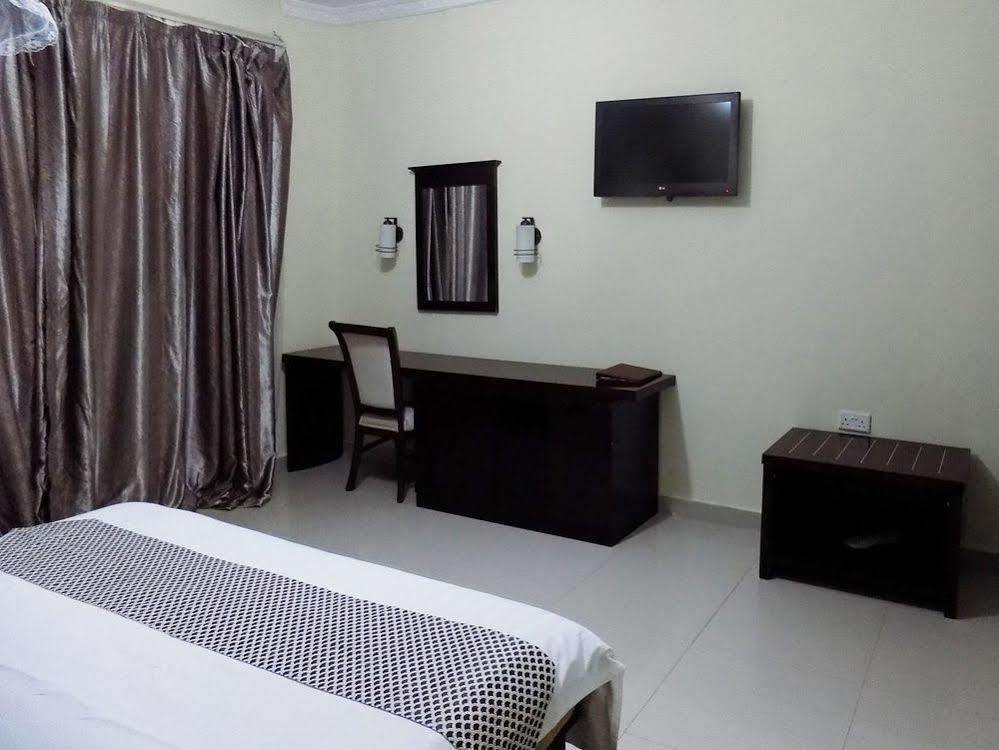 Mika Convention Center Hotel Lusaka Exterior photo